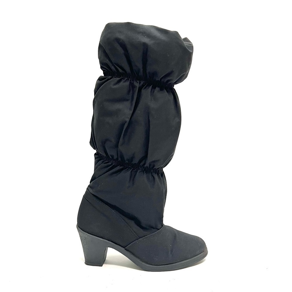 Vintage 1970s deadstock black cotton puffy knee high heeled snow boots